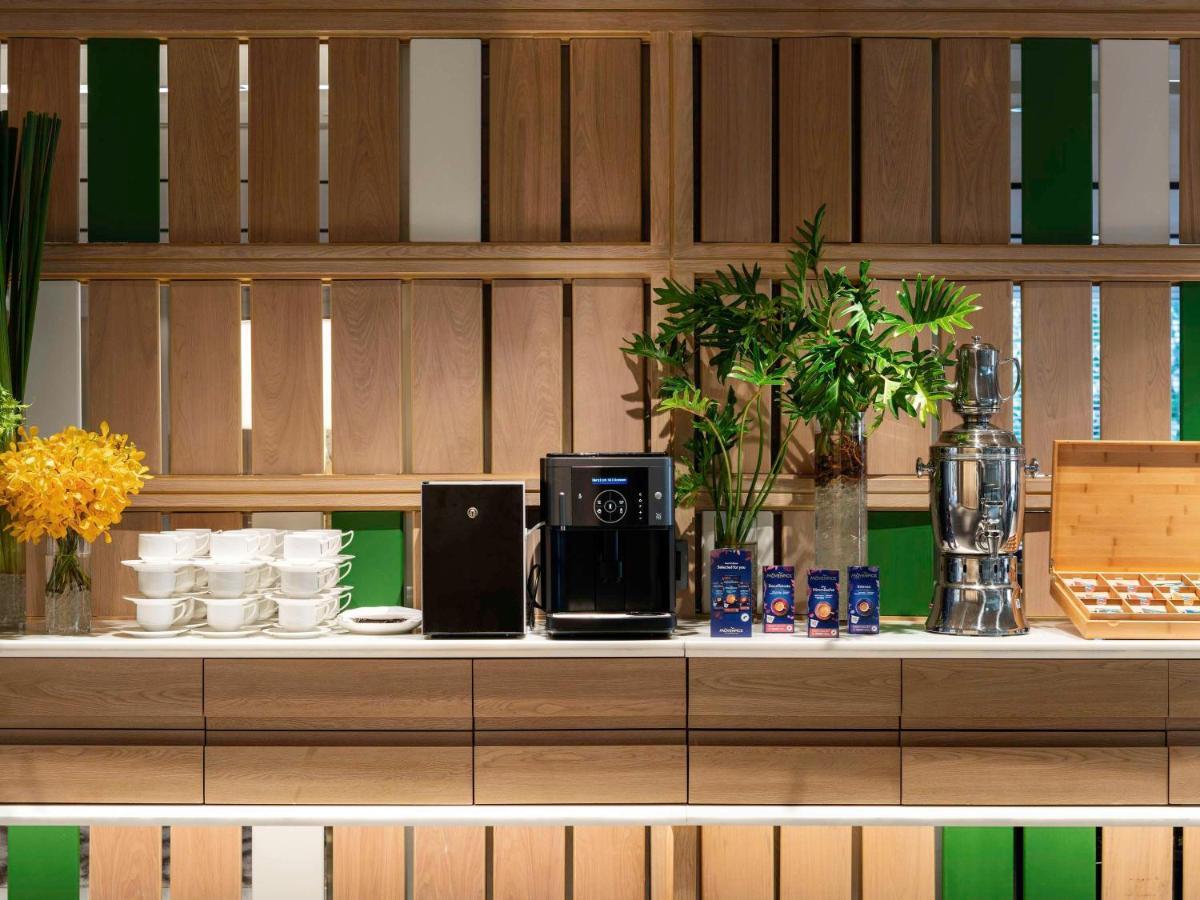 Moevenpick Hotel Bangkok Ploenchit Bdms Экстерьер фото