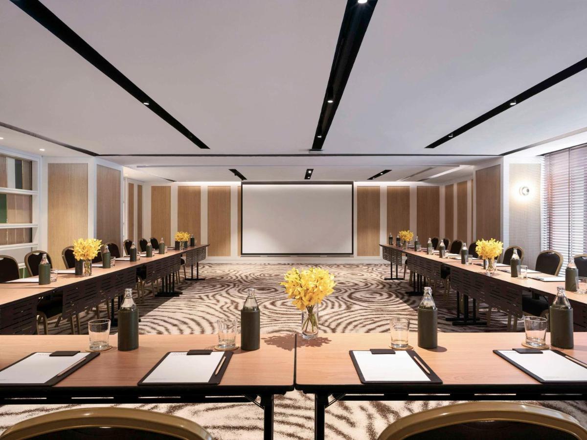 Moevenpick Hotel Bangkok Ploenchit Bdms Экстерьер фото