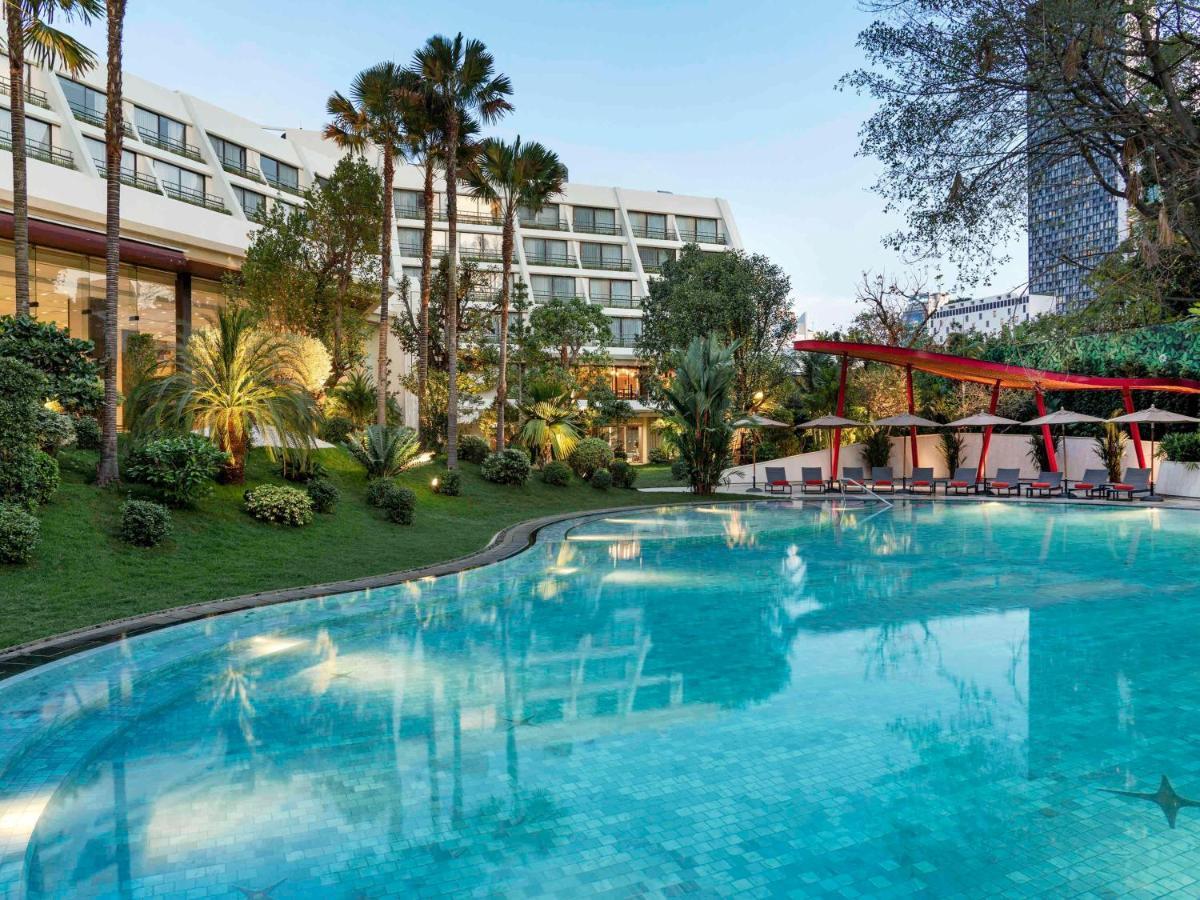 Moevenpick Hotel Bangkok Ploenchit Bdms Экстерьер фото